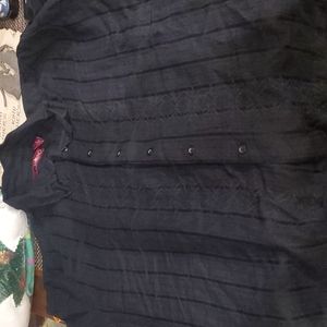 Black button-down blouse short sleeve - gently used XL